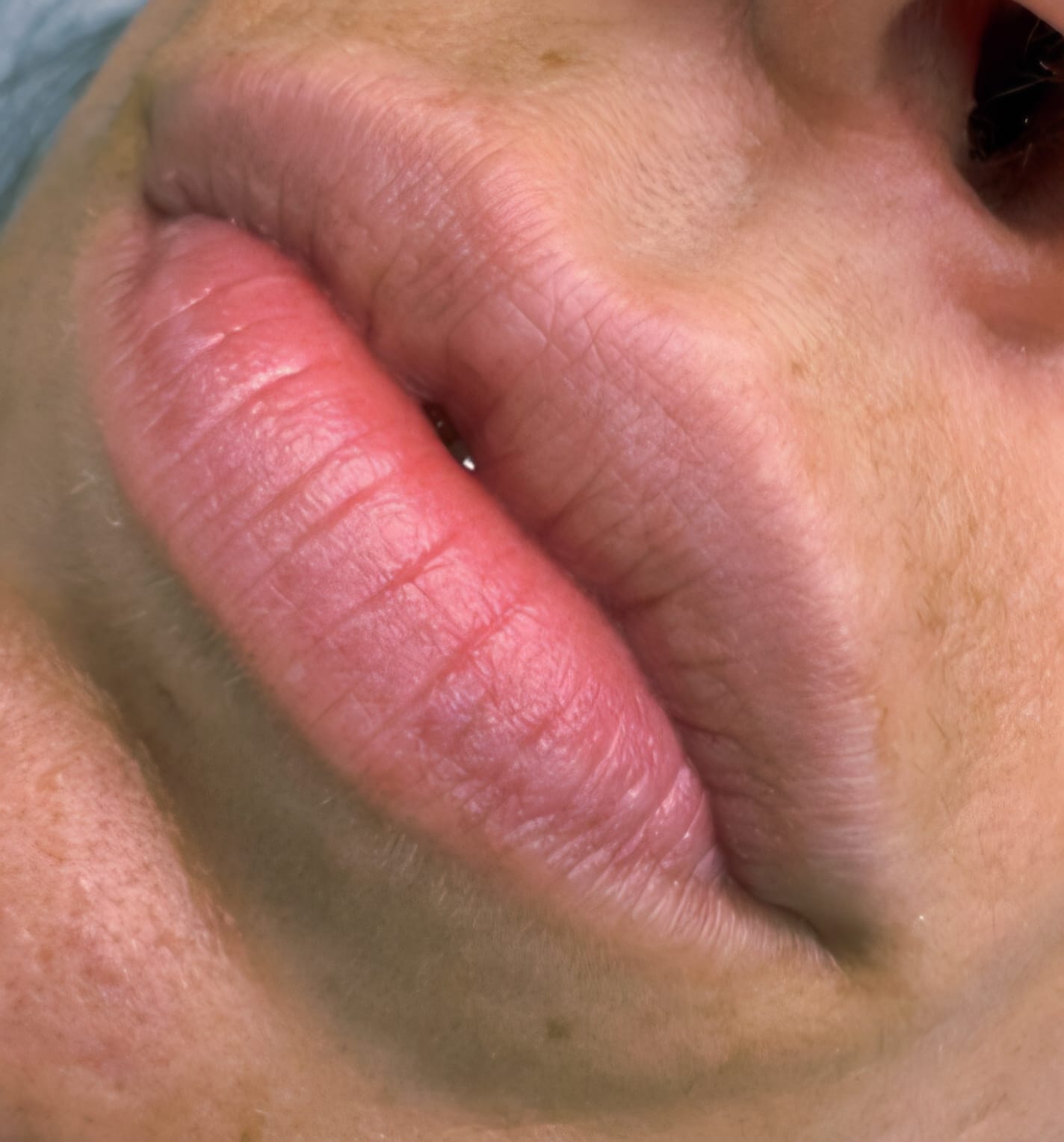 פיגמנט שפתיים 6